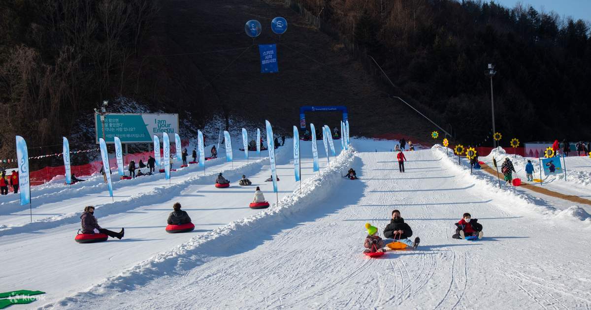 klook-exclusive-elysian-snow-fun-park-snow-sledding-snow-castle-at